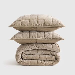 Quince Cotton Velvet Light Taupe Quilt & Shams! Full/ Queen
